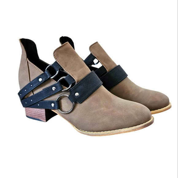 NWOB TINSTREE Tan & Black Faux Suede Ankle Booties - Picture 1 of 7